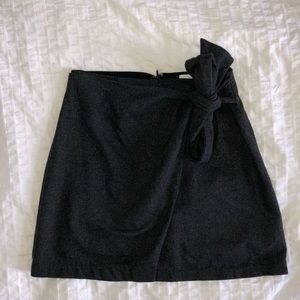 Aritzia Wilfred Mini Skirt